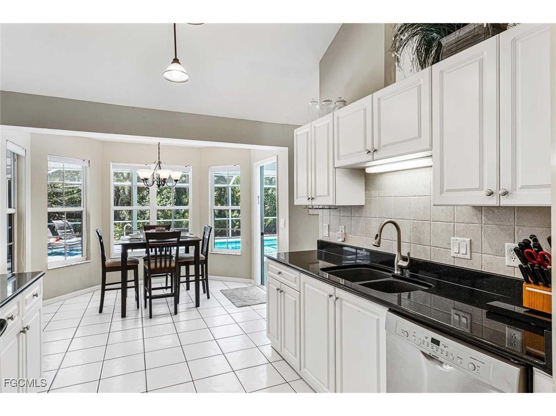 620 SE 21st Terrace Cape Coral FL 33990 2025010090 image27