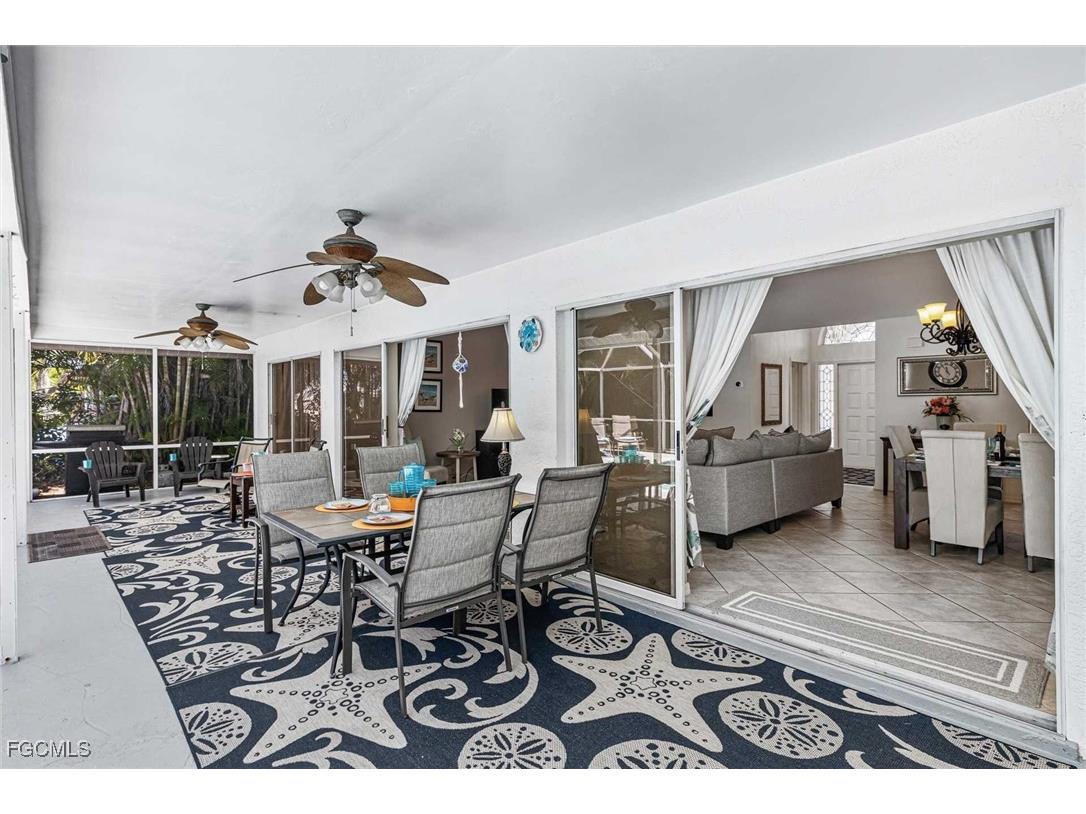 620 SE 21st Terrace Cape Coral FL 33990 2025010090 image3