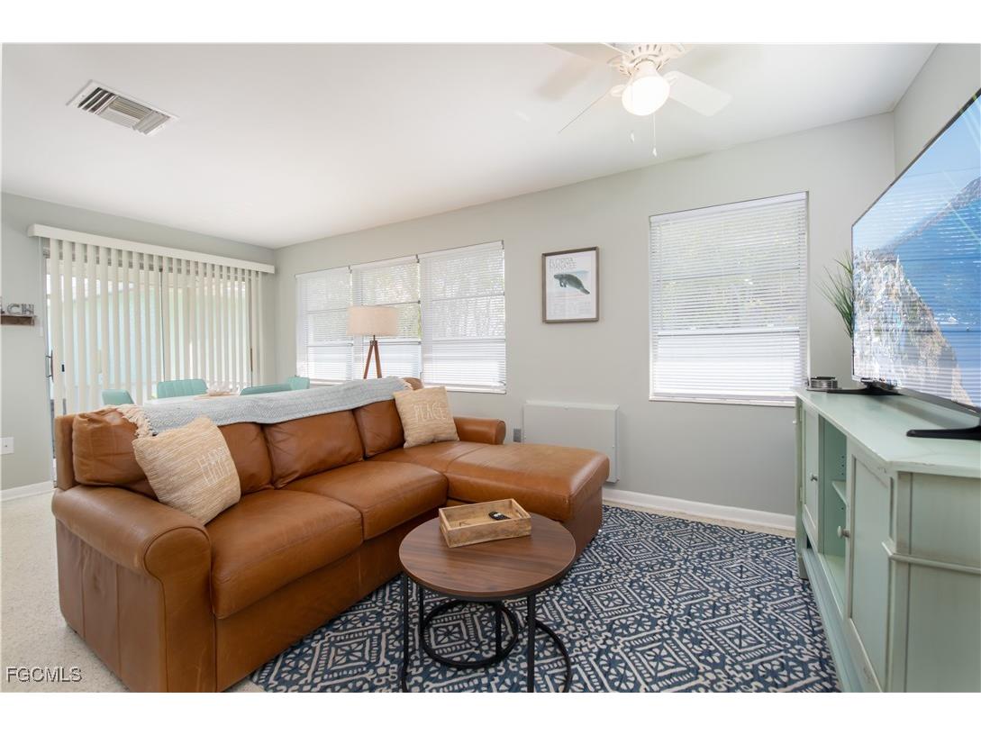 620 SE 47th Street #1-4 Cape Coral FL 33904 2025023648 image1
