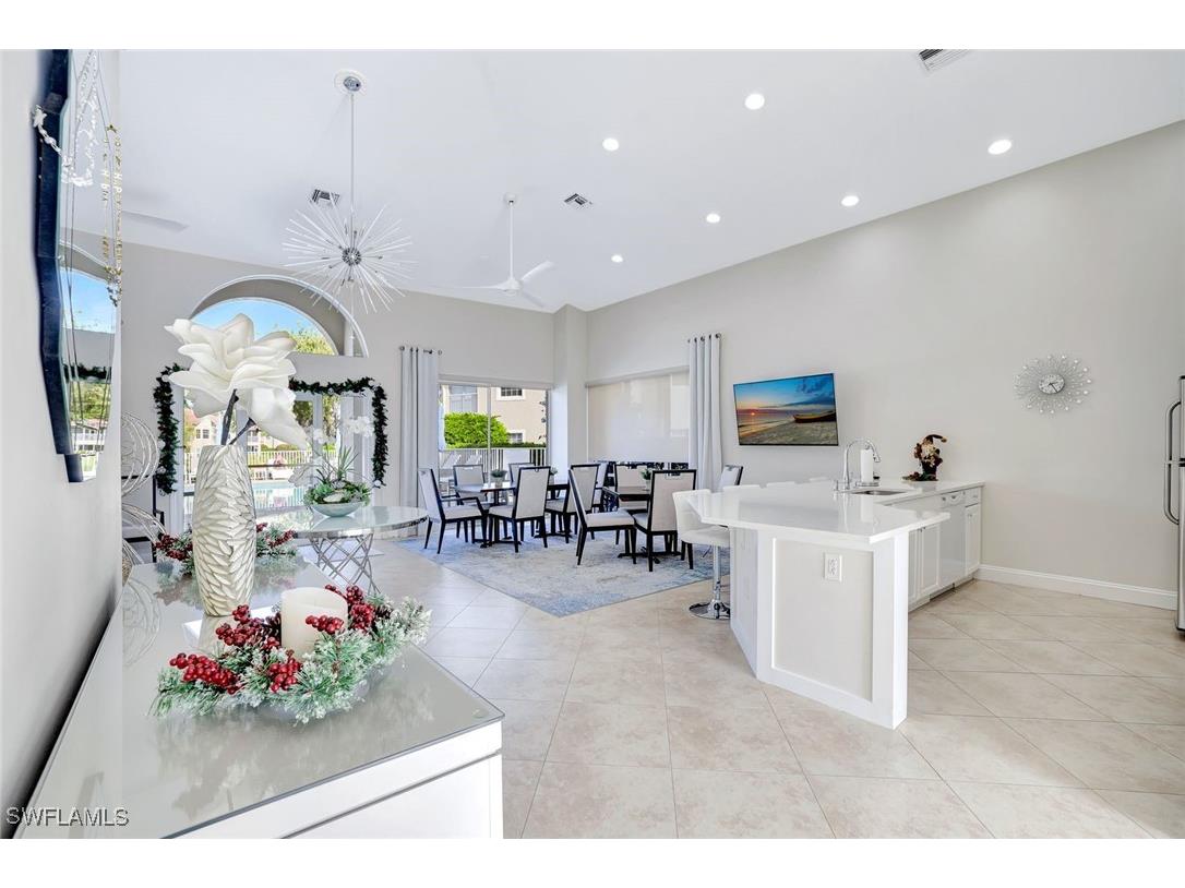 6200 Reserve Circle #404 Naples FL 34119 226002954 image41