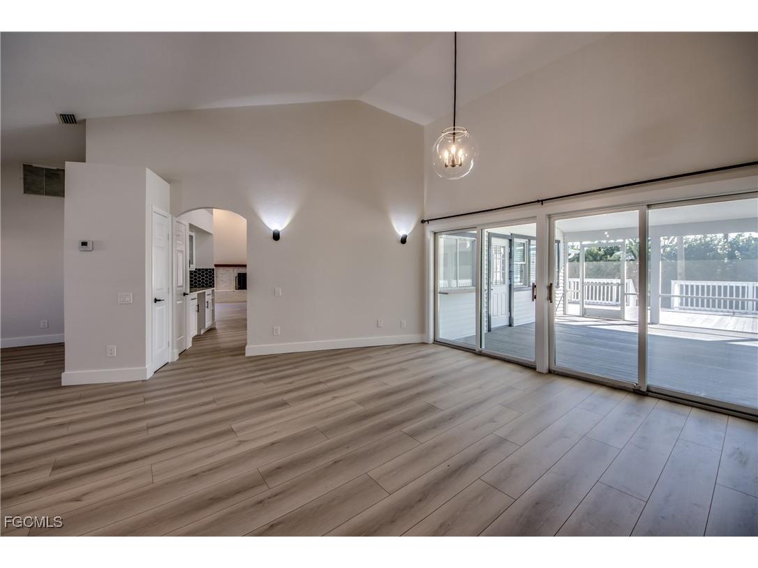 6205 Deer Run Fort Myers FL 33908 2026004925 image5