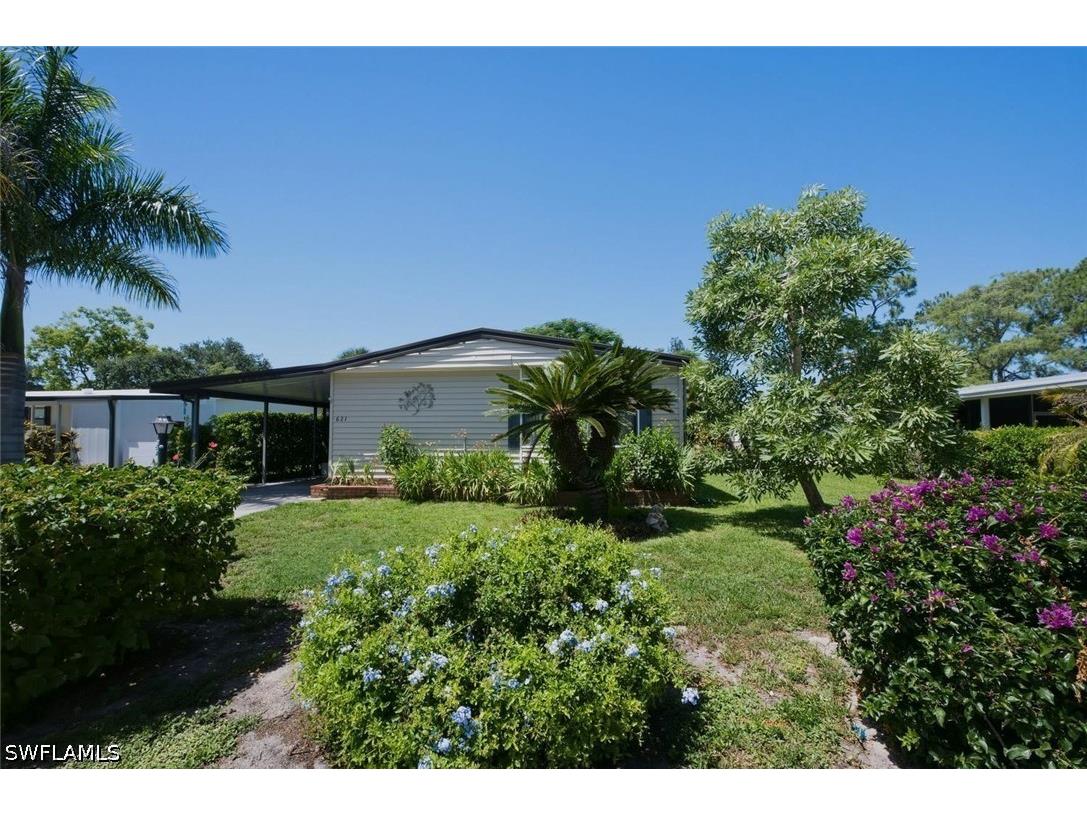 621 Charlemagne Boulevard Naples FL 34112 226026290 image1
