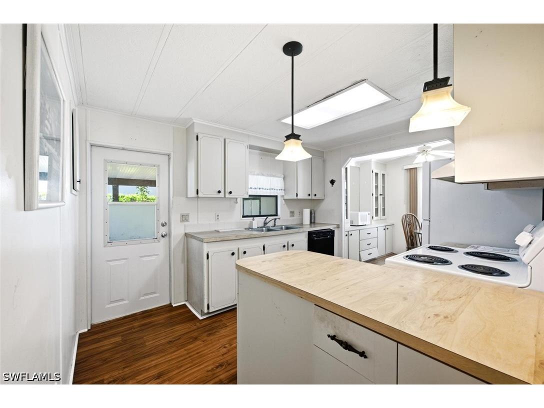 621 Charlemagne Boulevard Naples FL 34112 226026290 image13