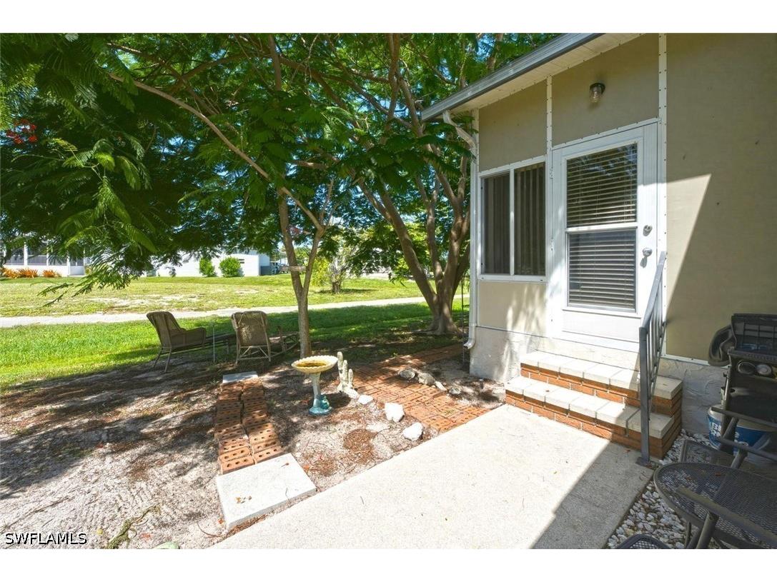 621 Charlemagne Boulevard Naples FL 34112 226026290 image27