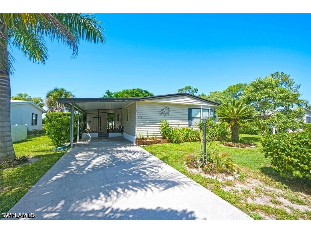 621 Charlemagne Boulevard Naples FL 34112 226026290 image4