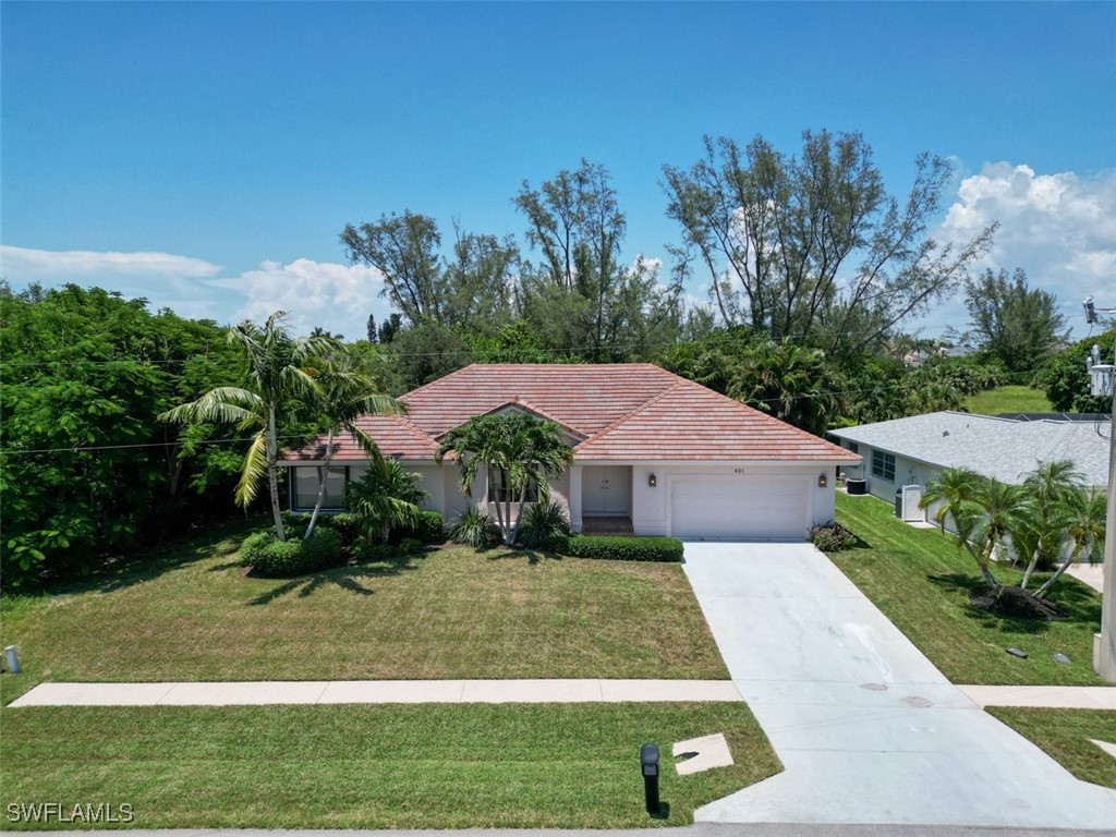 621 Diplomat Court Marco Island FL 34145 225065275 image1