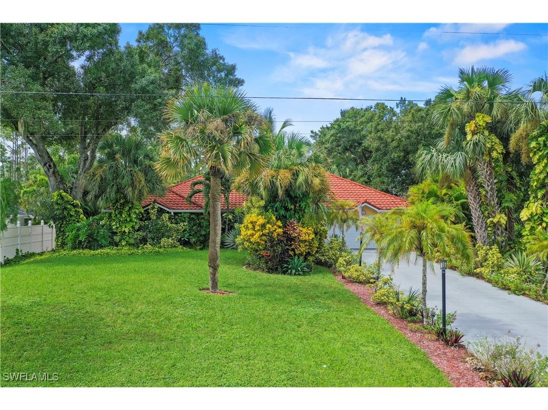 621 Edison Avenue Lehigh Acres FL 33972 224081610 image1