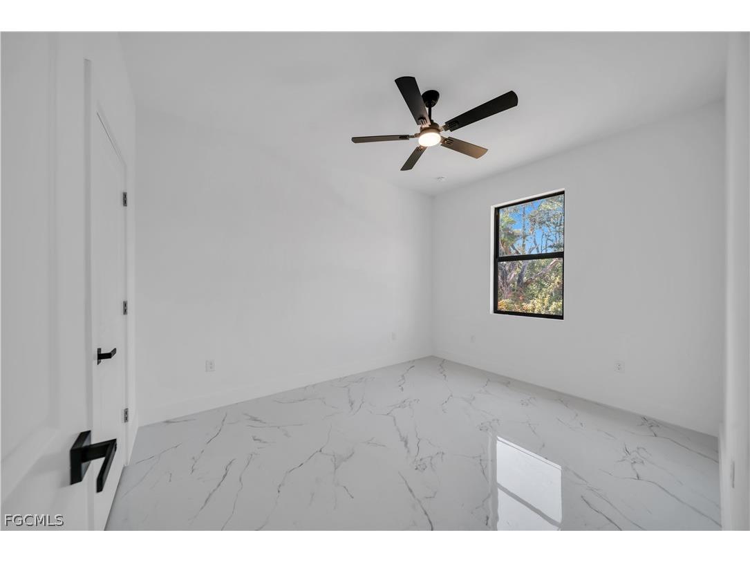621 Greenbriar Boulevard Lehigh Acres FL 33972 2026007287 image10