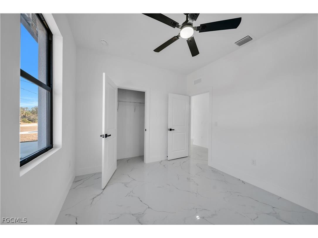 621 Greenbriar Boulevard Lehigh Acres FL 33972 2026007287 image15