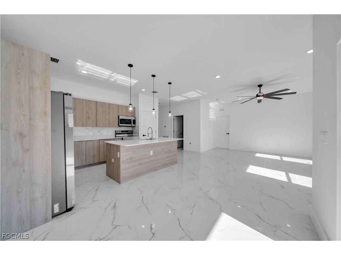 621 Greenbriar Boulevard Lehigh Acres FL 33972 2026007287 image24