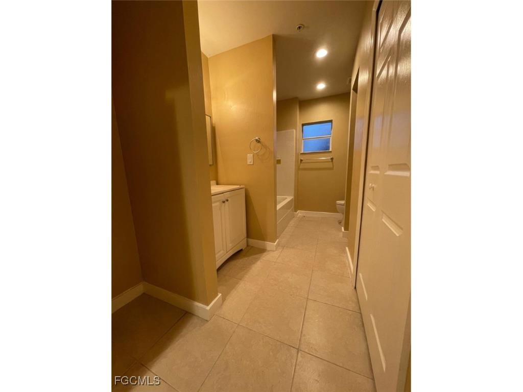 621 Joel Boulevard Lehigh Acres FL 33936 2025008829 image8