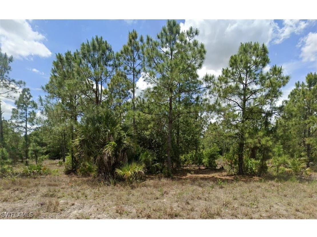621 Monroe Avenue Lehigh Acres FL 33972 226007893 image1