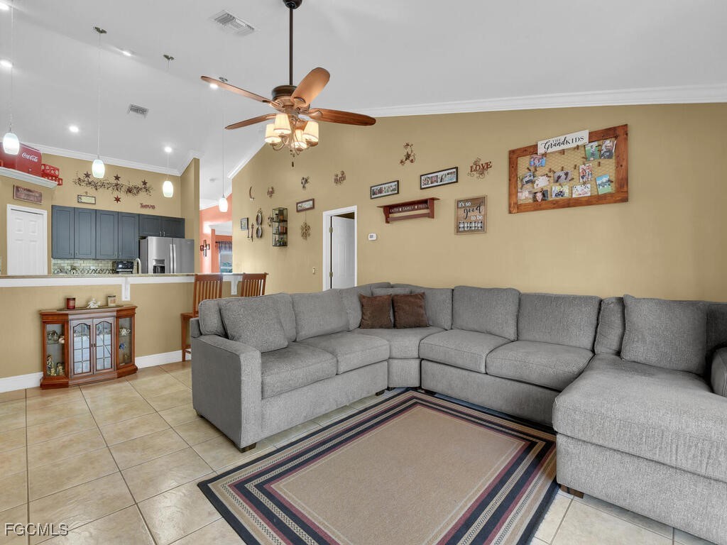 621 NW 28th Terrace Cape Coral FL 33993 2026003395 image8