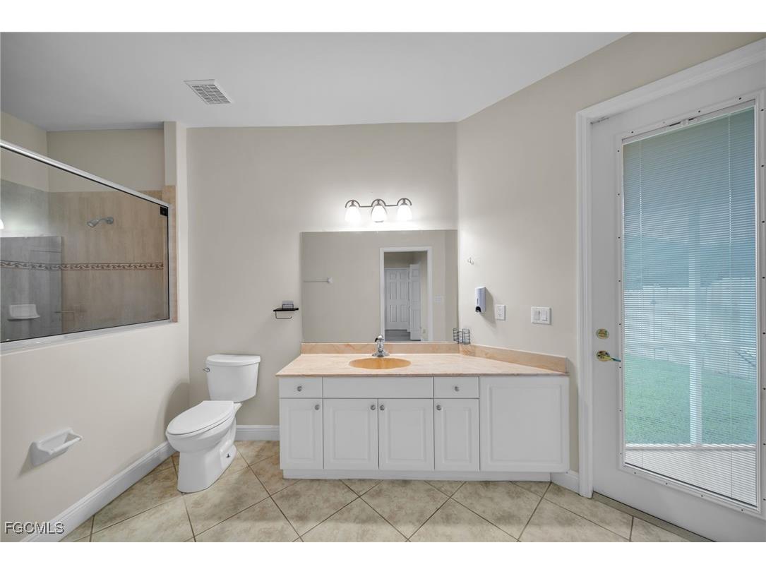 621 NW 37th Avenue Cape Coral FL 33993 2025012019 image19