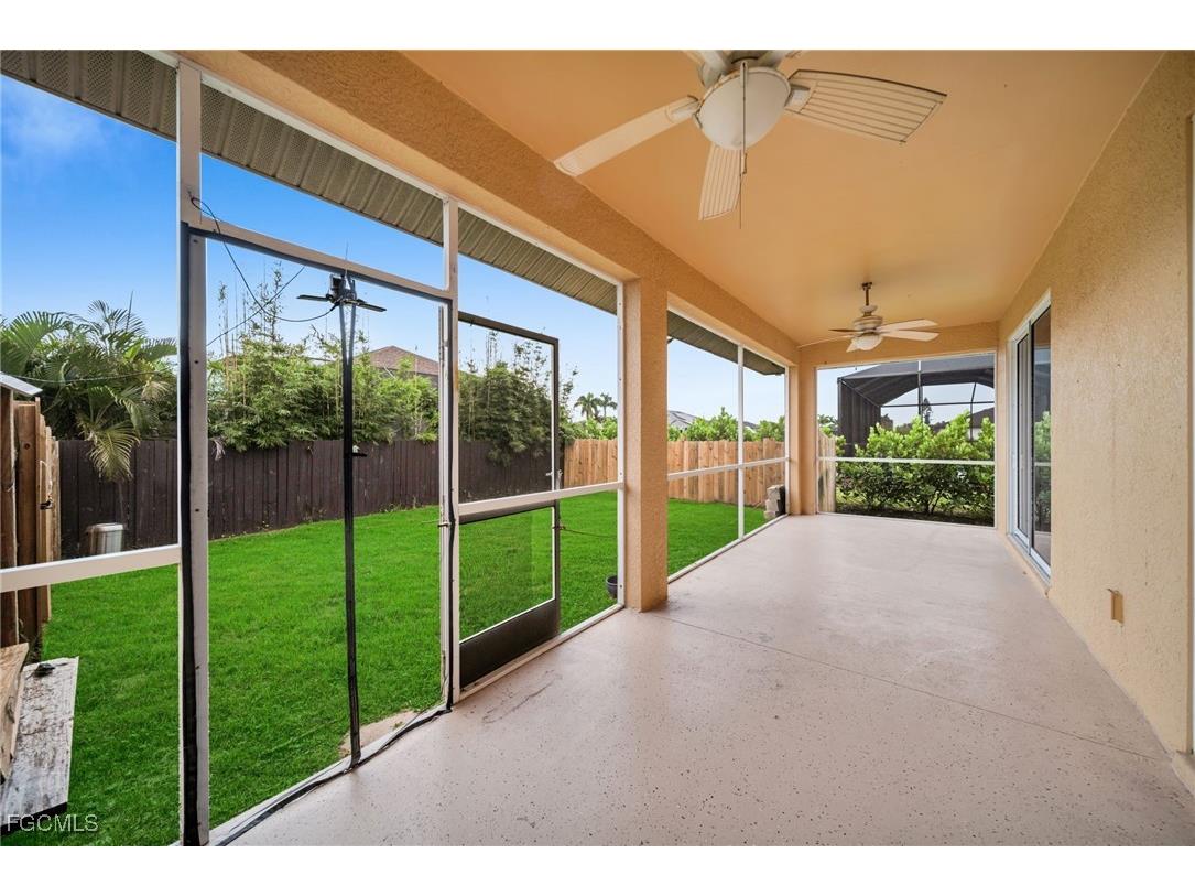 621 NW 37th Avenue Cape Coral FL 33993 2025012019 image28