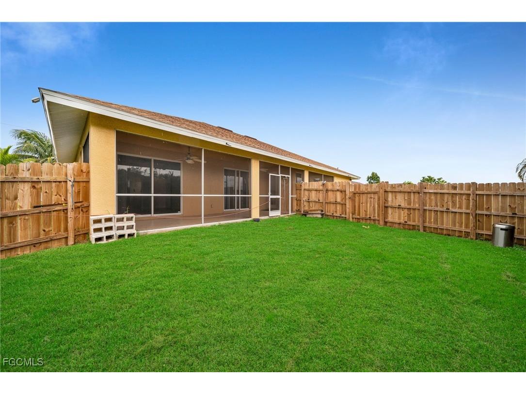 621 NW 37th Avenue Cape Coral FL 33993 2025012019 image29