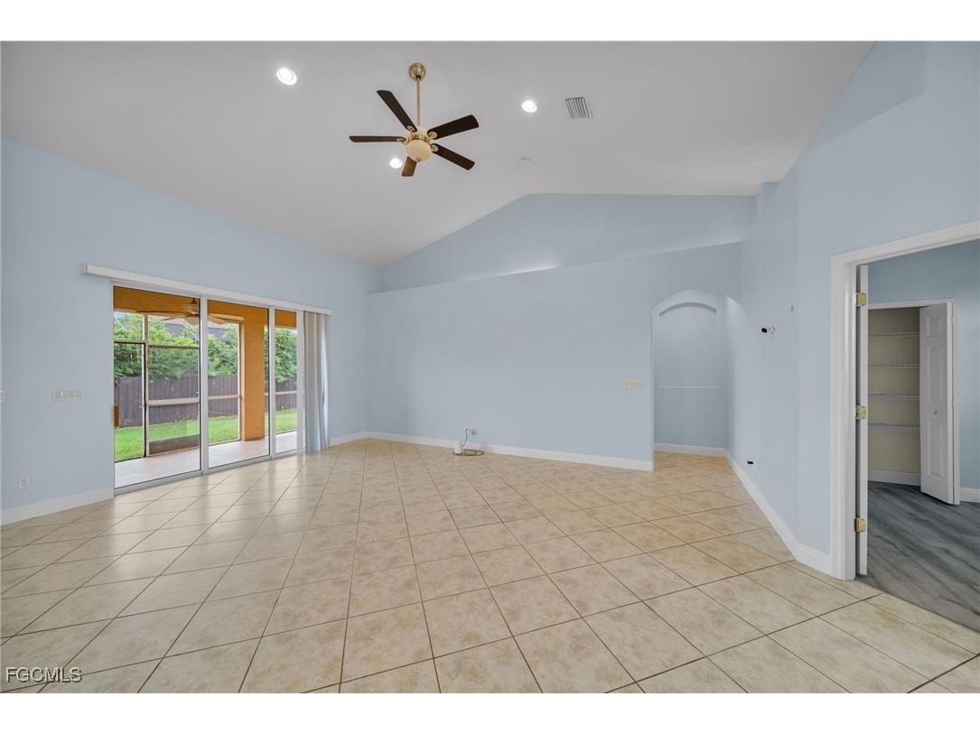 621 NW 37th Avenue Cape Coral FL 33993 2025012019 image6