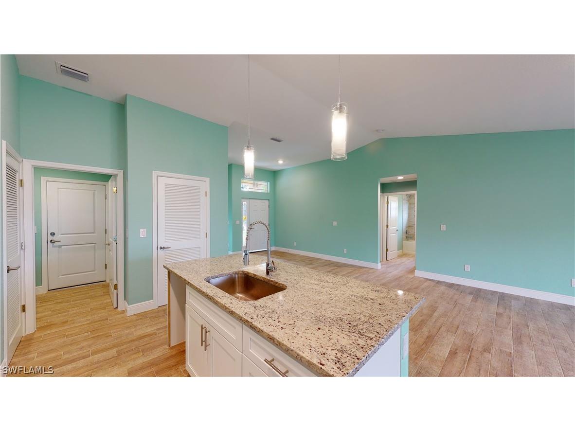 621 NW 7th Place Cape Coral FL 33993 226006486 image13
