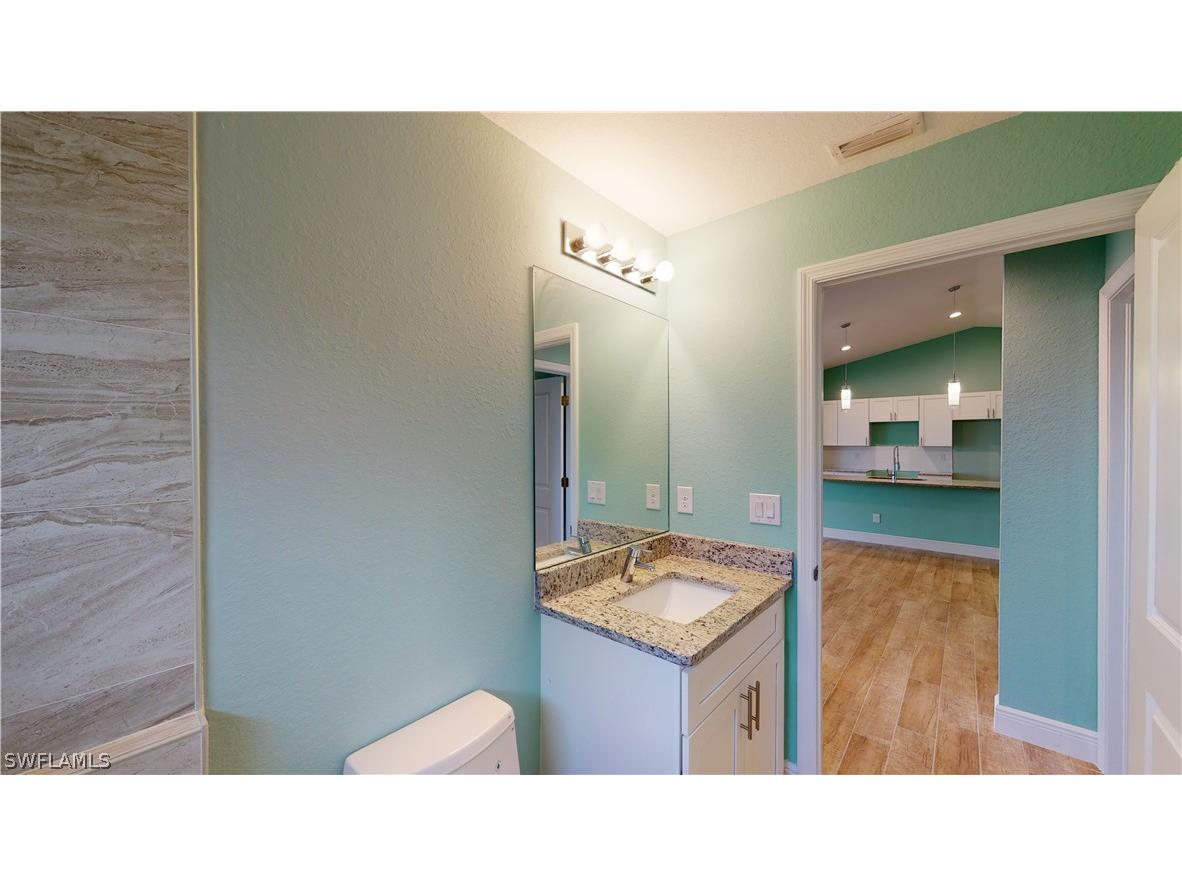 621 NW 7th Place Cape Coral FL 33993 226006486 image33