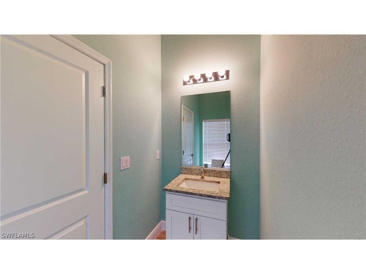 621 NW 7th Place Cape Coral FL 33993 226006486 image38