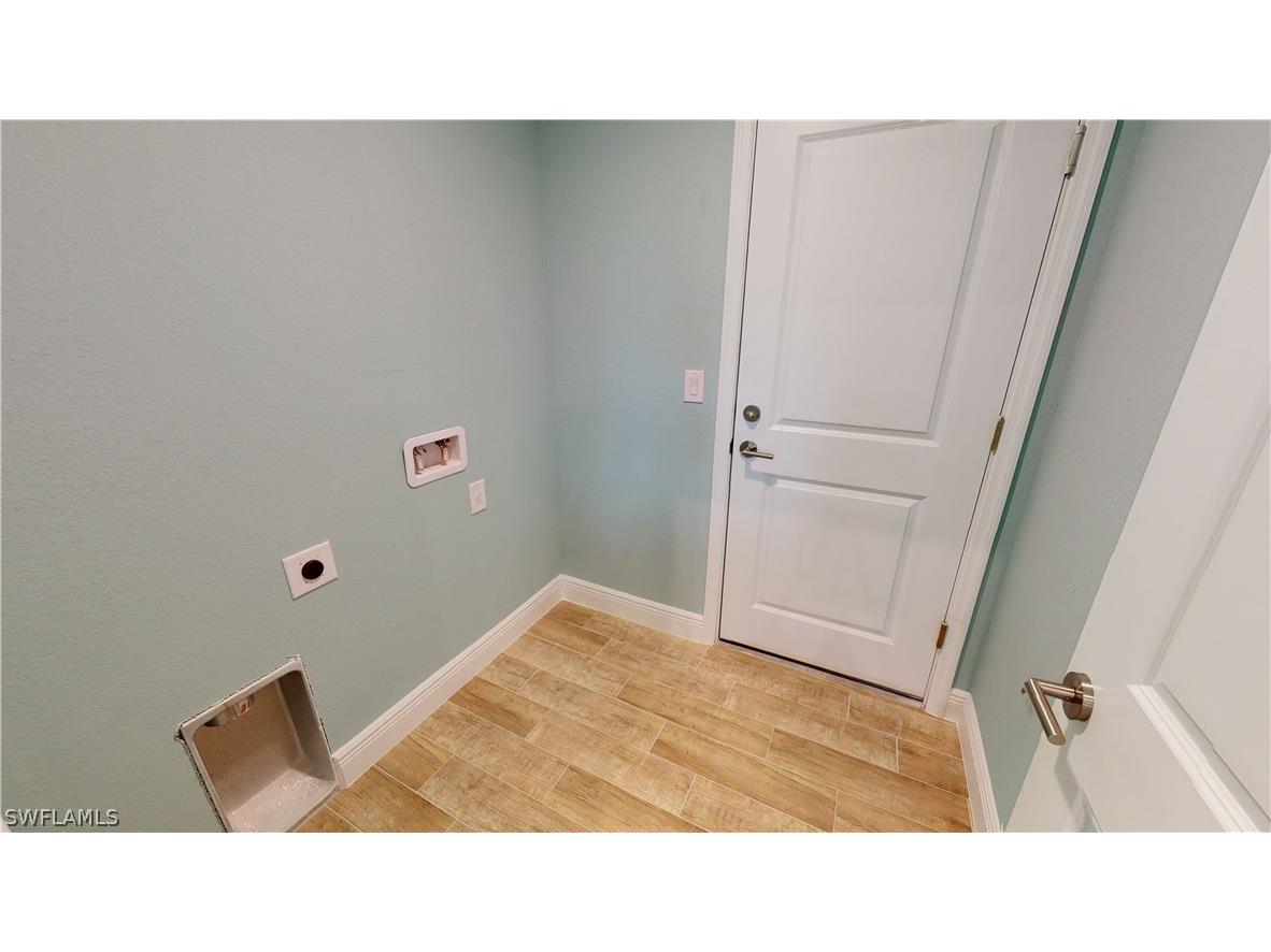 621 NW 7th Place Cape Coral FL 33993 226006486 image39