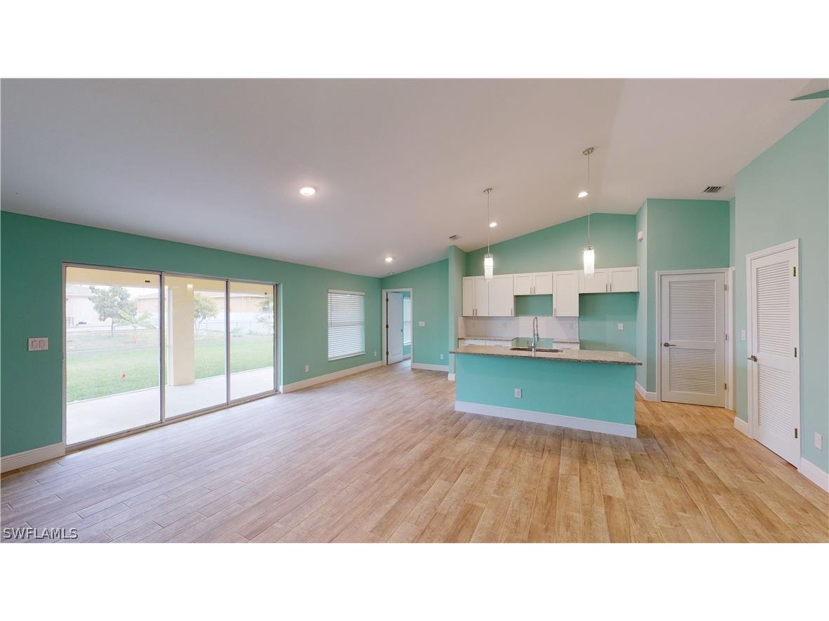 621 NW 7th Place Cape Coral FL 33993 226006486 image5