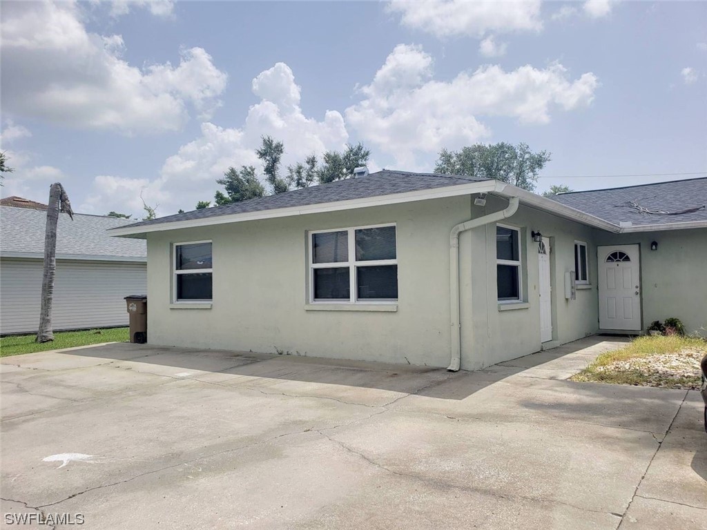 621 SE 13th Place #E Cape Coral FL 33990 223054111 image1