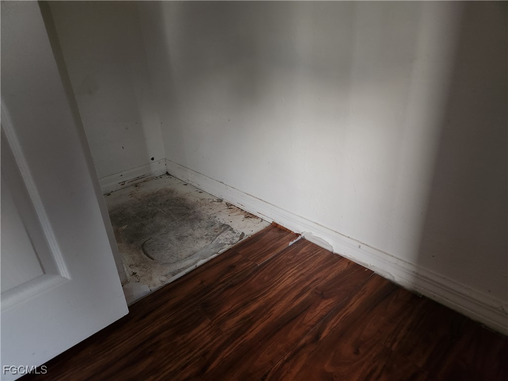 621 SW 21st Lane Cape Coral FL 33991 2025009123 image10