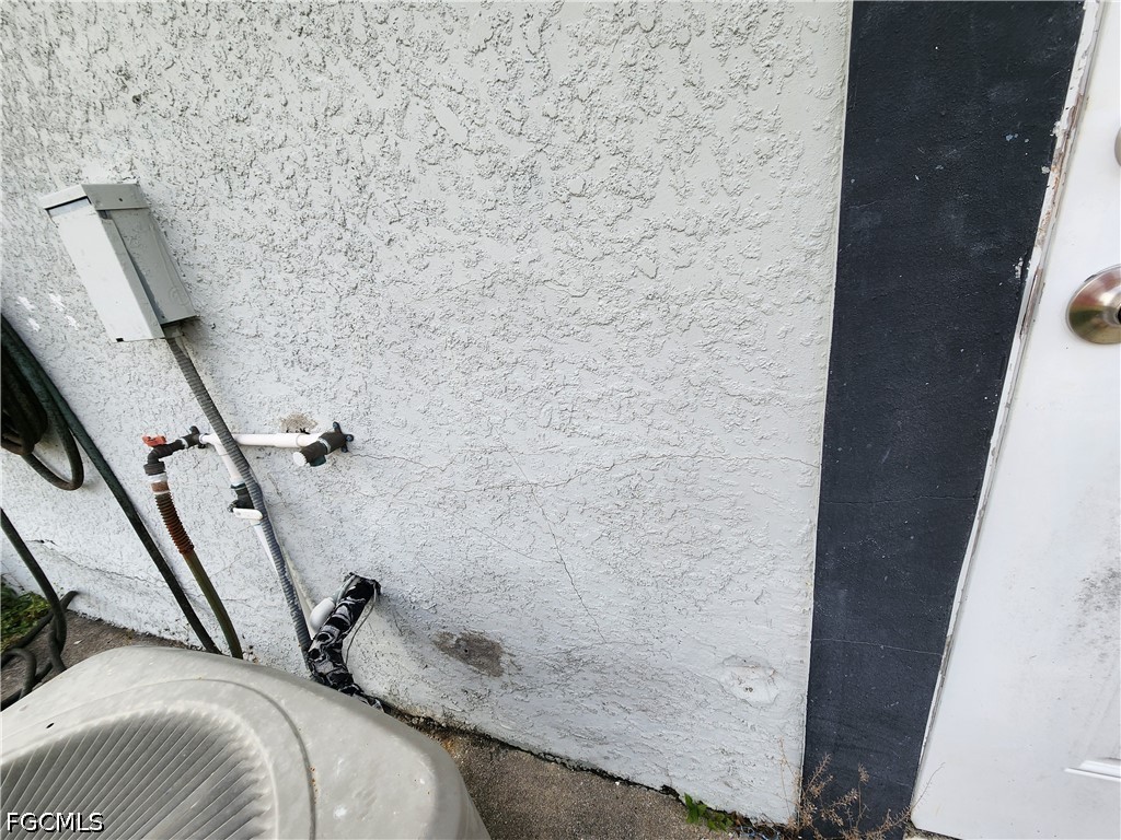 621 SW 21st Lane Cape Coral FL 33991 2025009123 image24