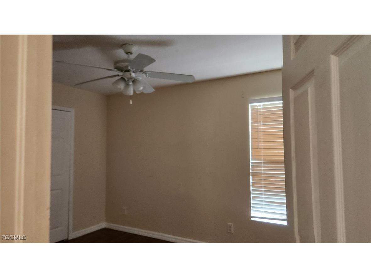 621 SW 21st Lane Cape Coral FL 33991 2025009123 image9