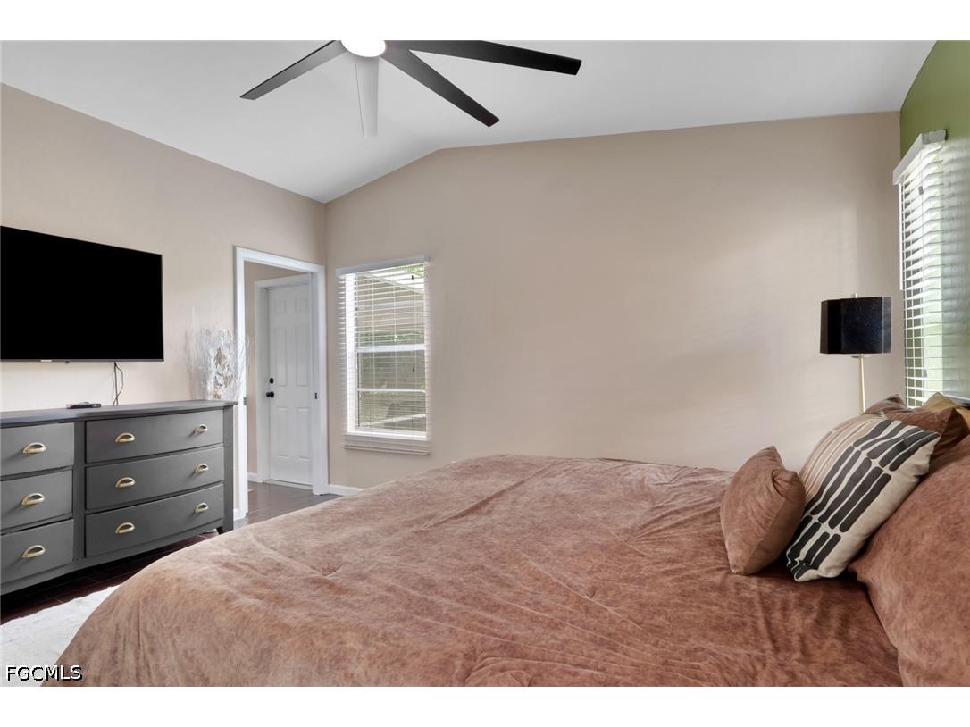 621 SW 29th Terrace Cape Coral FL 33914 2026025220 image12