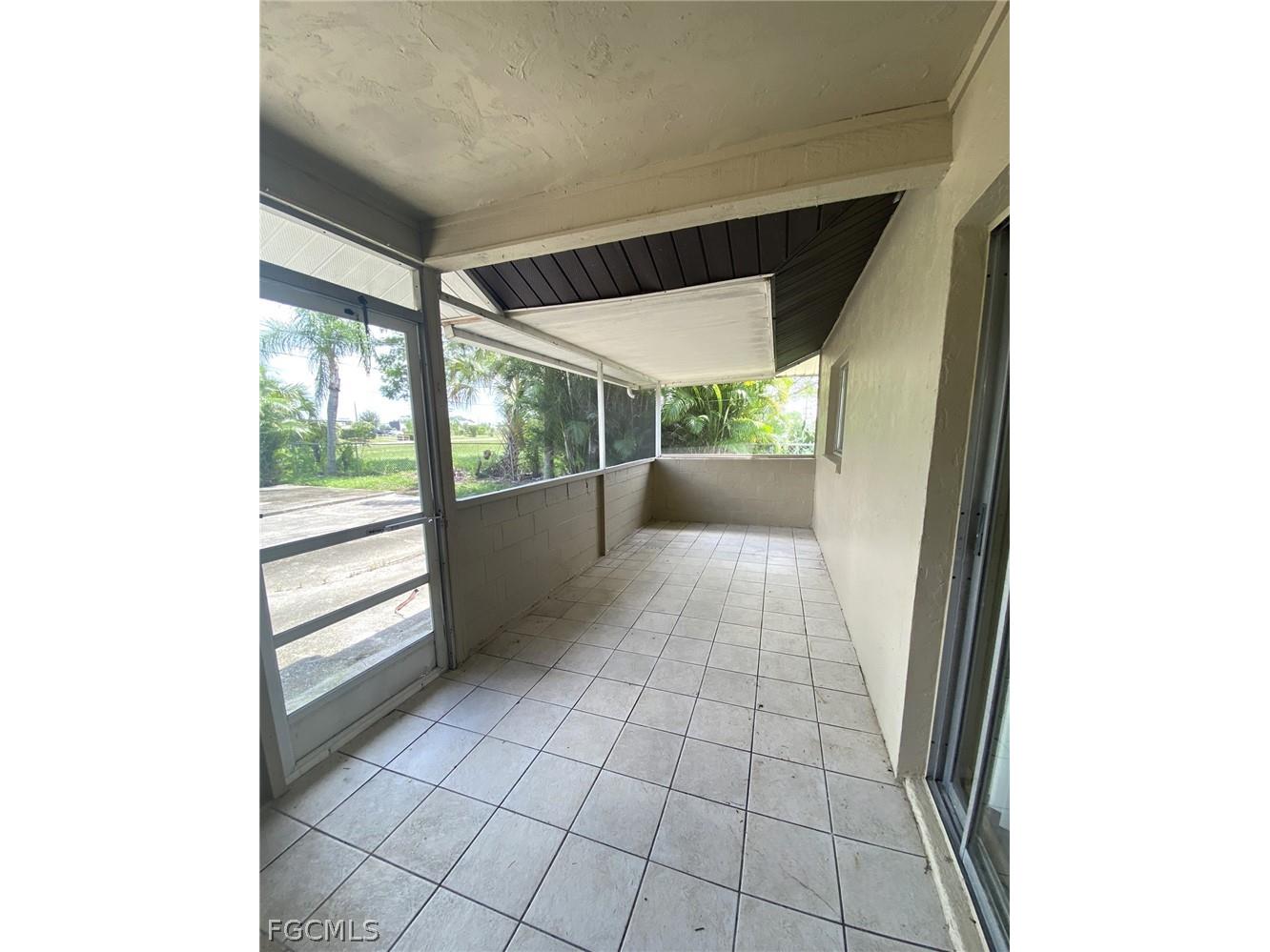 621 SW 3rd Street Cape Coral FL 33991 2026013484 image18