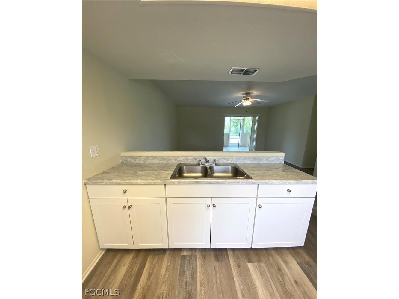 621 SW 3rd Street Cape Coral FL 33991 2026013484 image4