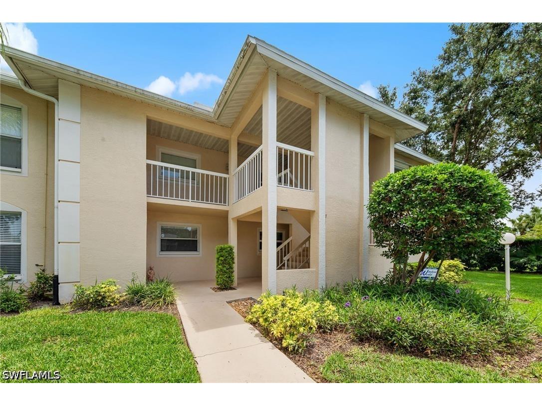 621 Squire Circle #204 Naples FL 34104 226019422 image1