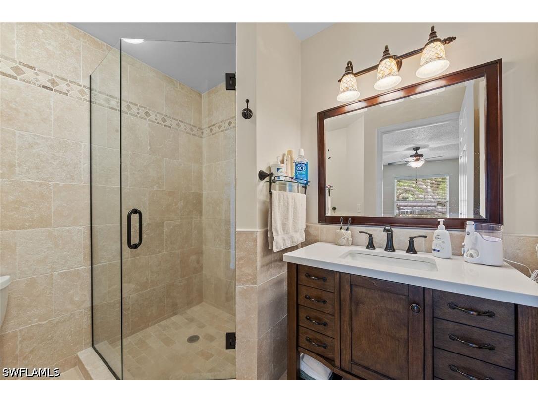 621 Squire Circle #204 Naples FL 34104 226019422 image11