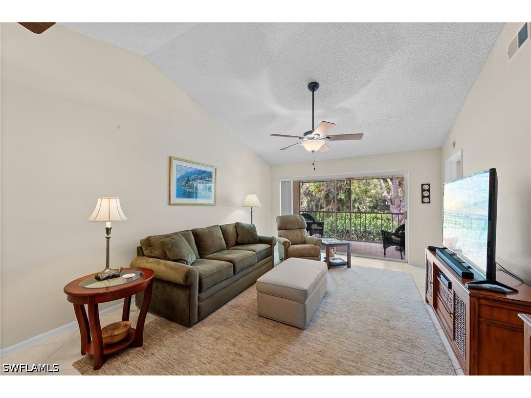 621 Squire Circle #204 Naples FL 34104 226019422 image5