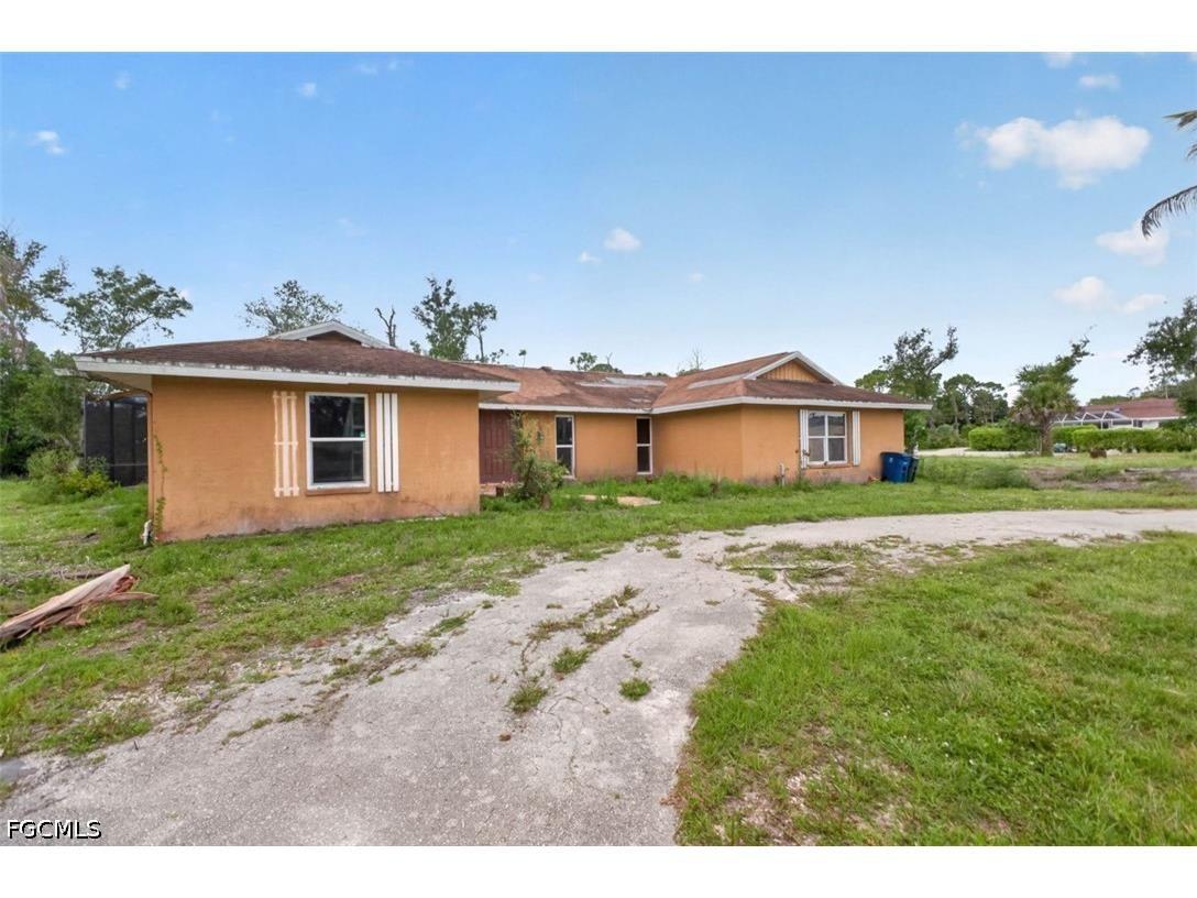 6210 Briarcliff Road Fort Myers FL 33912 2026029631 image1