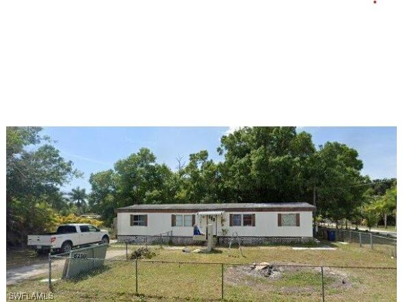 6210 Hamilton Drive Fort Myers FL 33905 223079438 image1