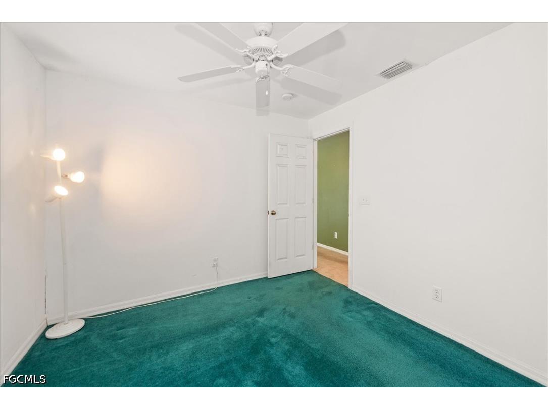 6211 Castlewood Circle Fort Myers FL 33905 2026020080 image23