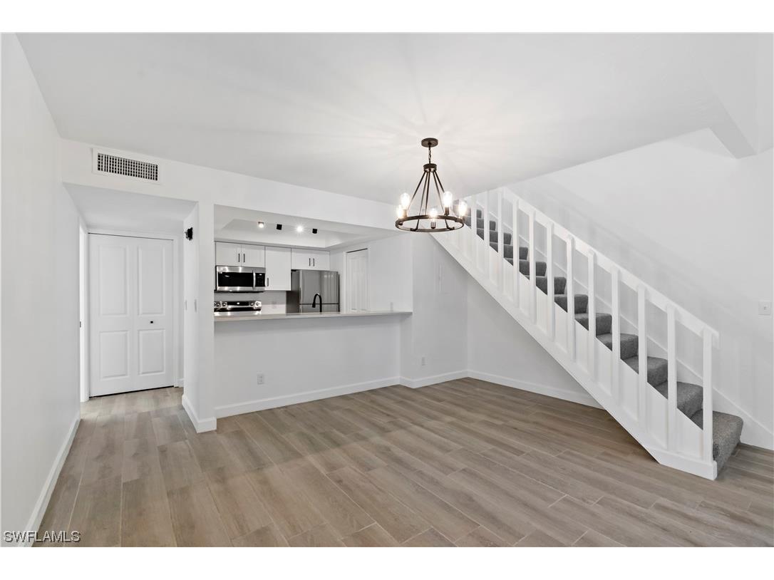 6213 Timberwood Circle #129 Fort Myers FL 33908 223032622 image1