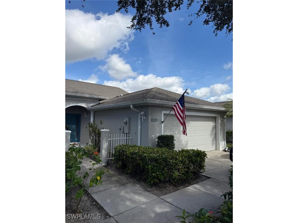 6215 Mandalay Circle #36 Naples FL 34112 225083786 image1