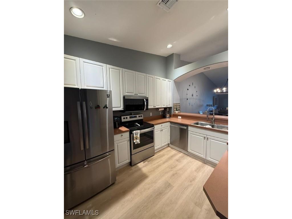 6215 Mandalay Circle #36 Naples FL 34112 225083786 image10