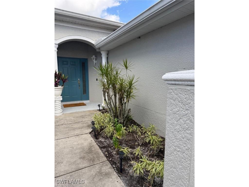 6215 Mandalay Circle #36 Naples FL 34112 225083786 image2