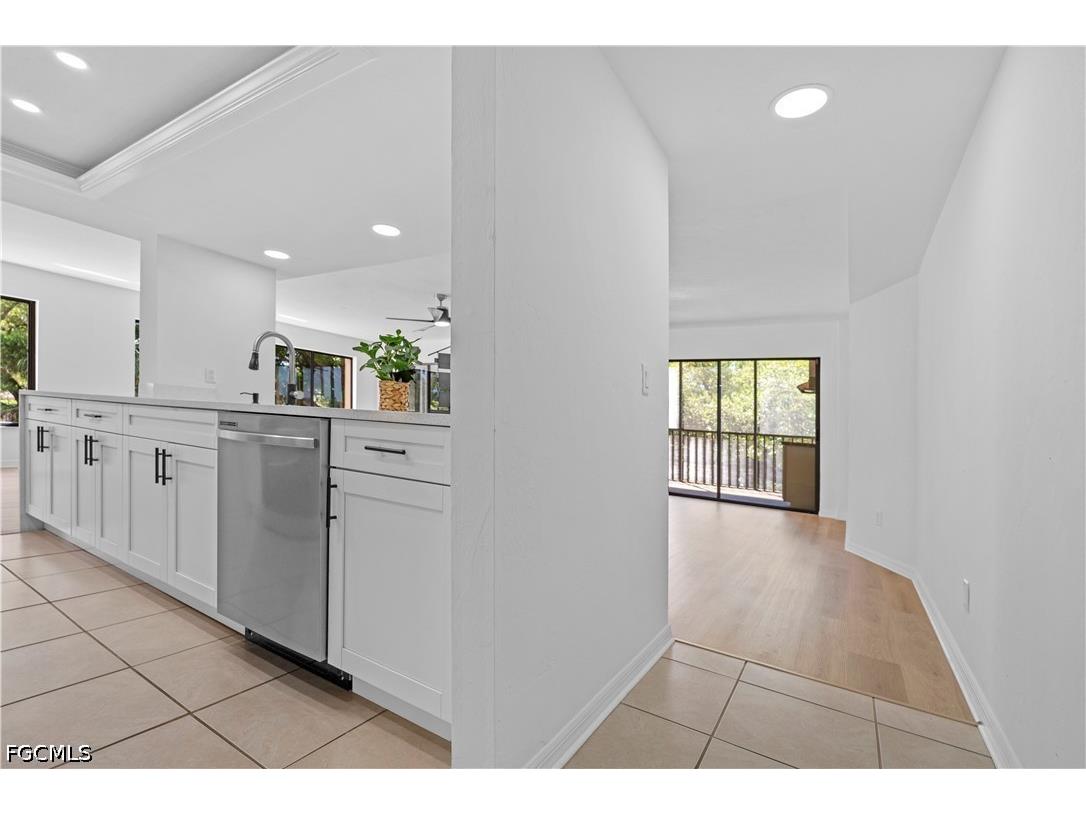 6216 Cougar Run #202 Fort Myers FL 33908 2025022988 image4
