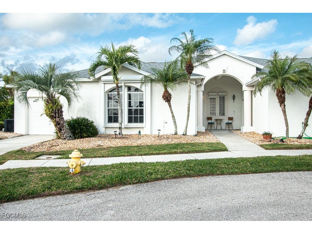 622 Mirror Lakes Falls Court Lehigh Acres FL 33974 2025025526 image1