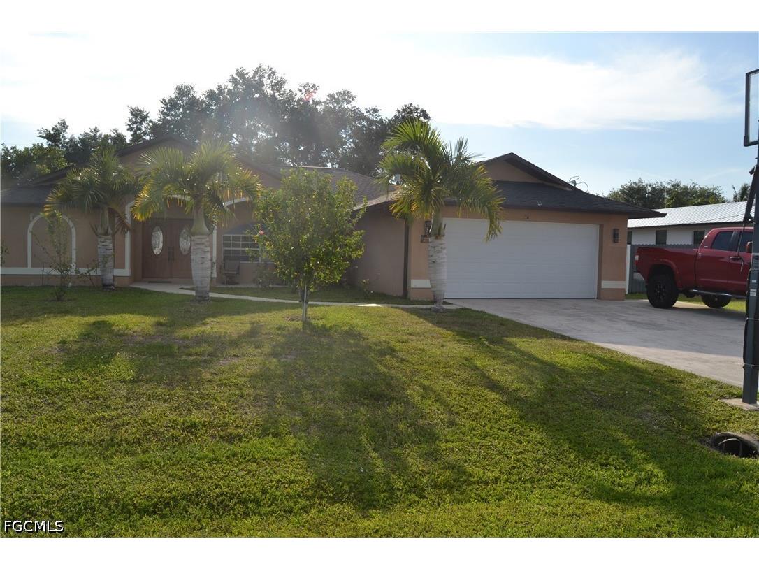 622 SE 10th Avenue Cape Coral FL 33990 2026021070 image1