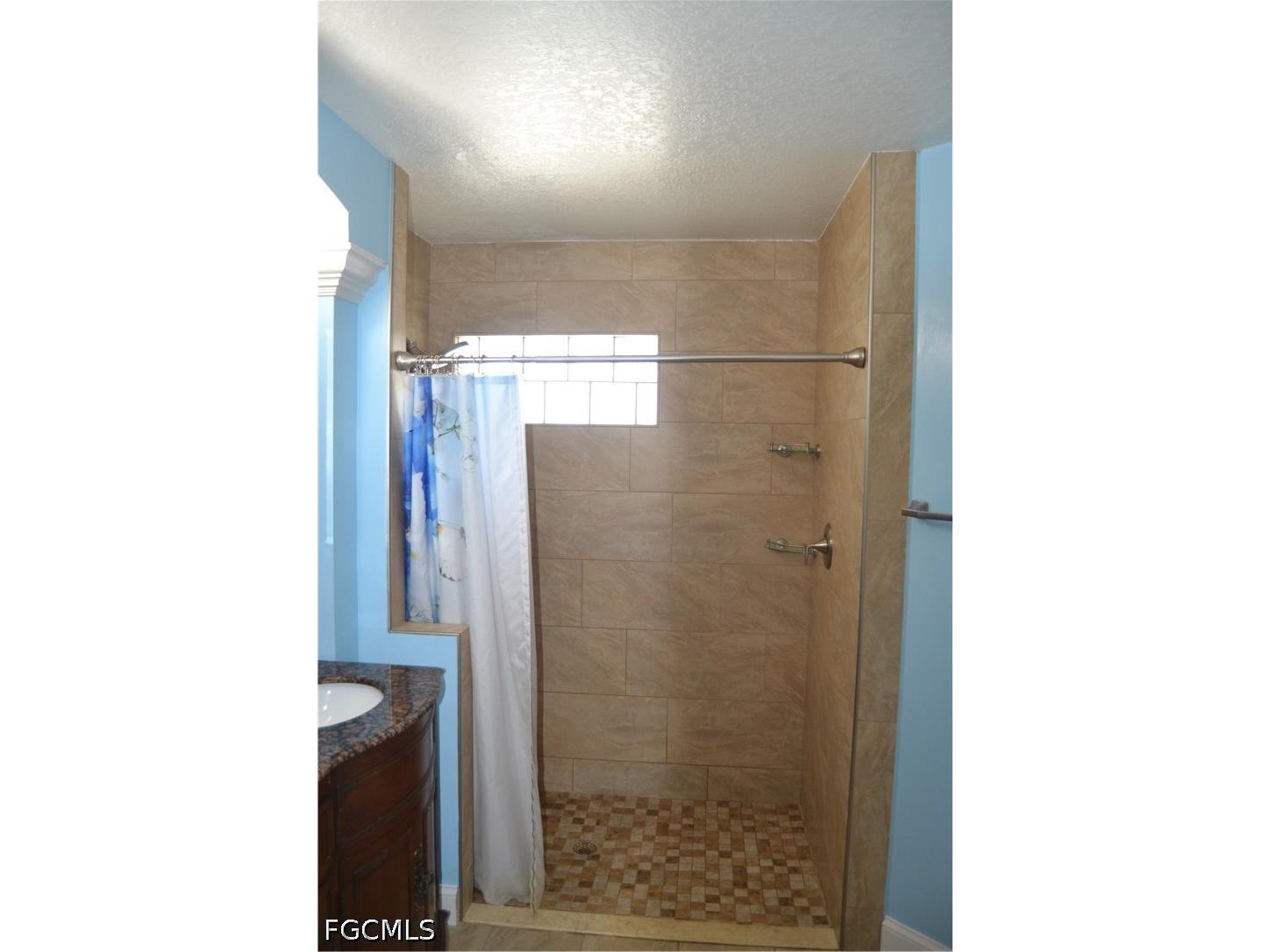 622 SE 10th Avenue Cape Coral FL 33990 2026021070 image21