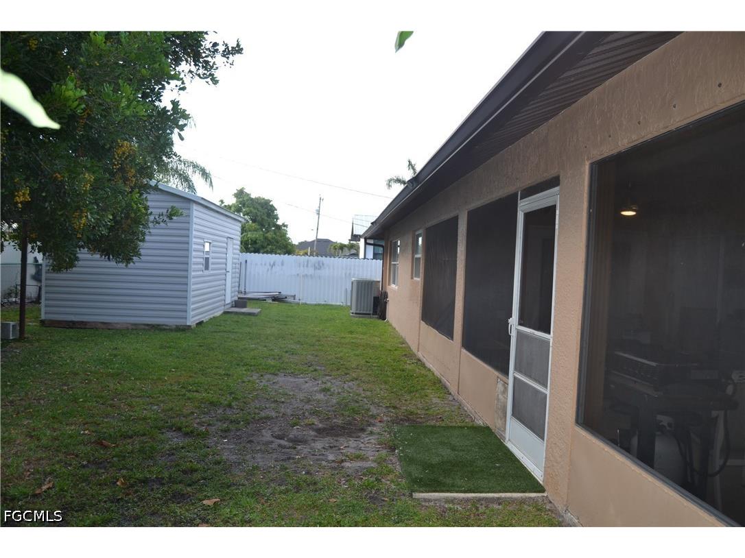 622 SE 10th Avenue Cape Coral FL 33990 2026021070 image31