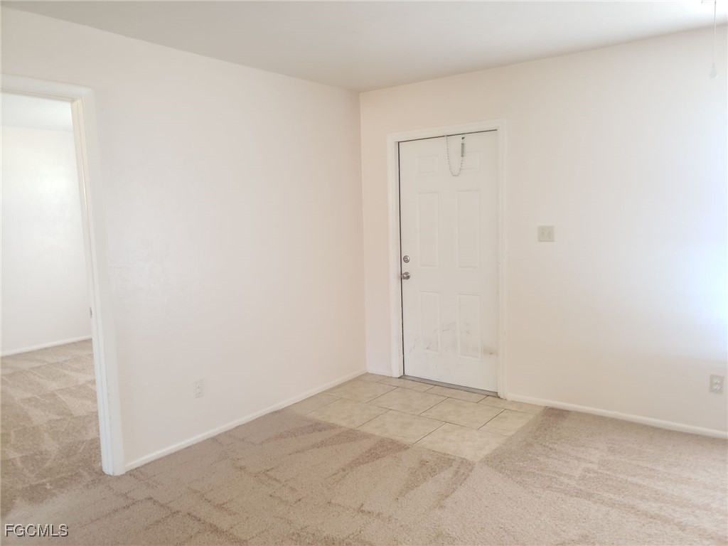 622 SE 13th Court #2 Cape Coral FL 33990 2025004048 image5