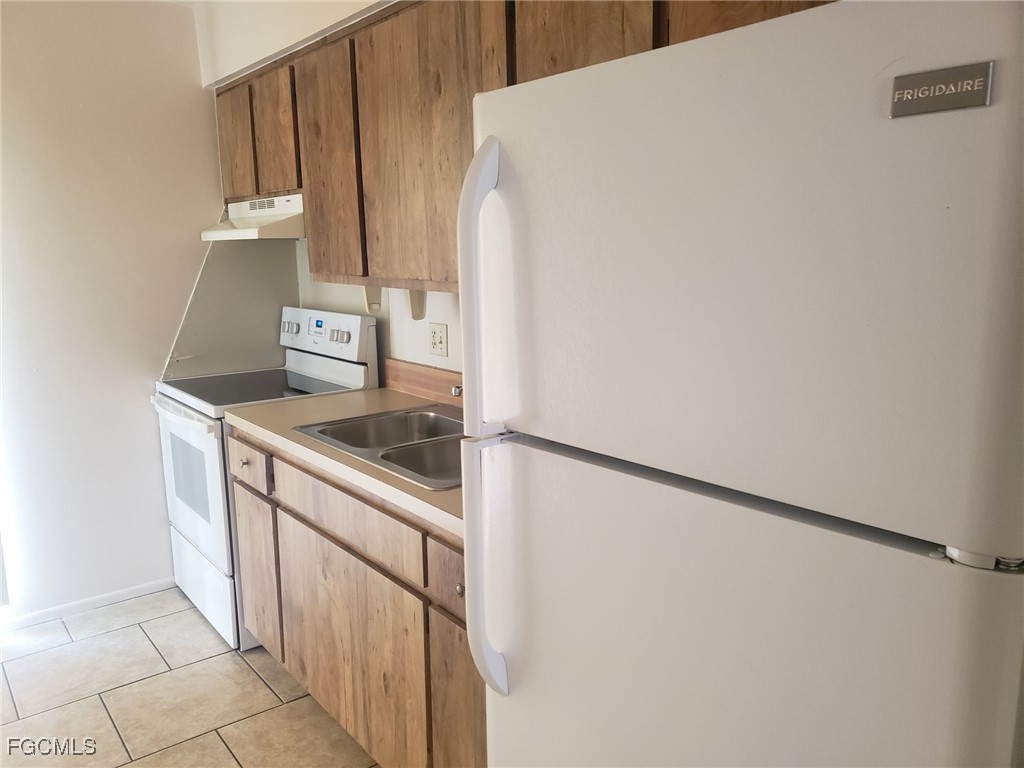 622 SE 13th Court #2 Cape Coral FL 33990 2025004048 image6